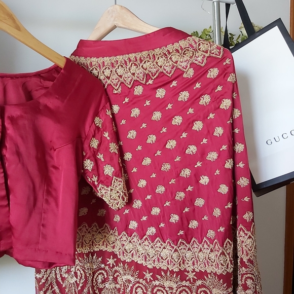 Vintage Silk Indian Bridal Lehenga 3 Piece Set - Picture 6 of 16